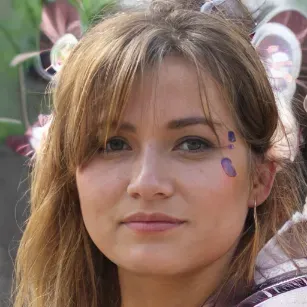 Zufriedene Kundin